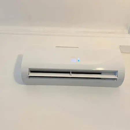 Διαμέρισμα D2 *